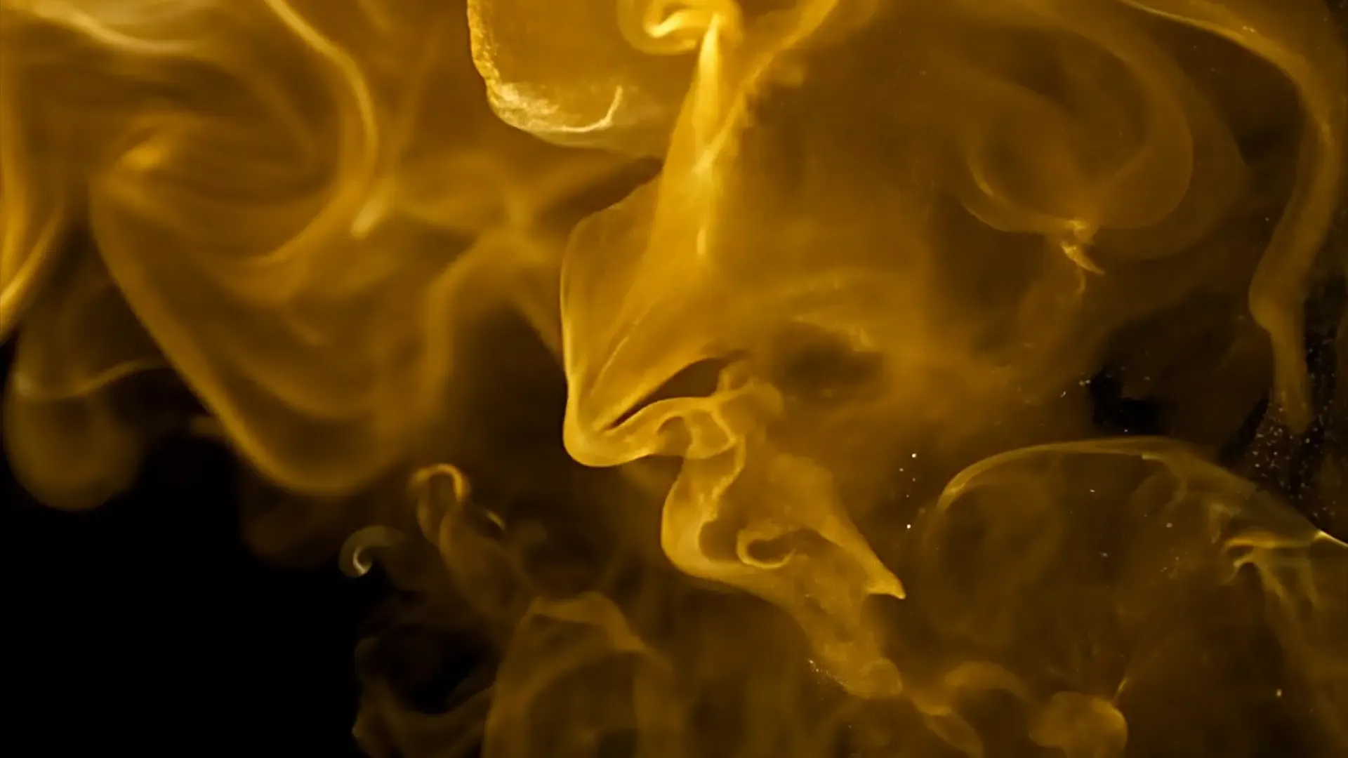 Ethereal Gold Luxurious Smoke Overlay for Visual Effects